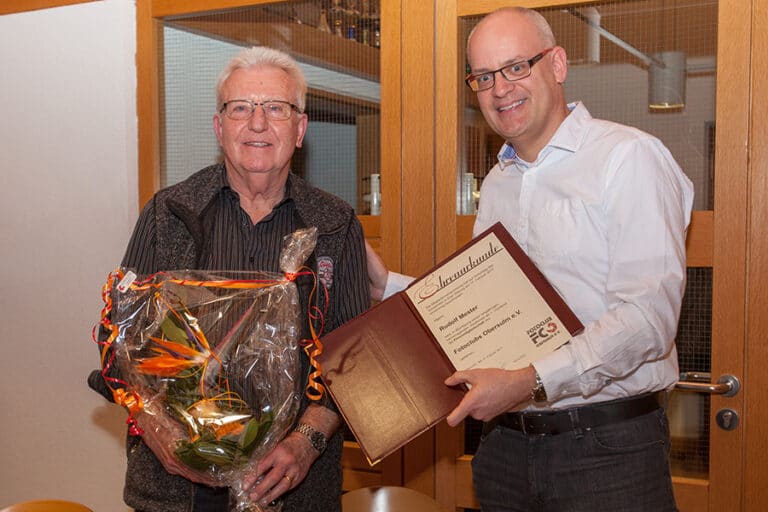 Fotoclub Obersulm gratuliert seinem Ehrenvorsitzenden Rudolf Mester zum 80sten Geburtstag