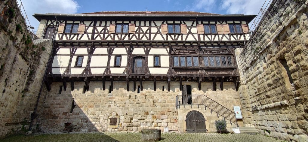 img 20220502 105244 burg waescherschloss 2048